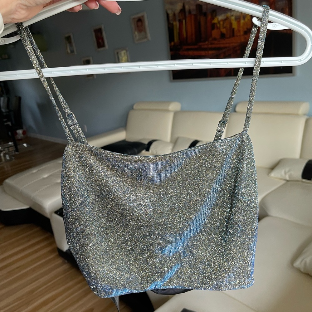 Guess Top, cropped, size XS, pre-owned